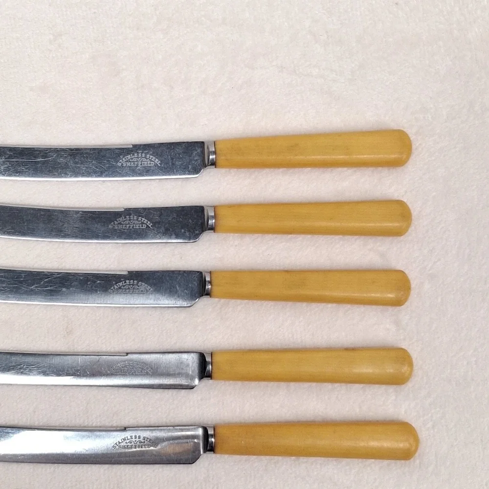 Vintage Sheffield Stainless Butter Knives Butterscotch Yellow Set of Five (2)